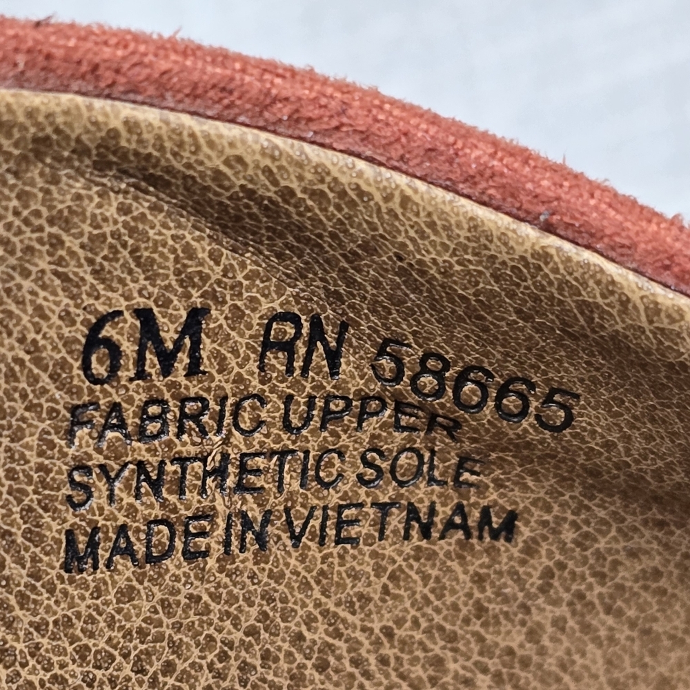 14th & Union Women's Rust Pointed Toe Mule Faux S… - image 6